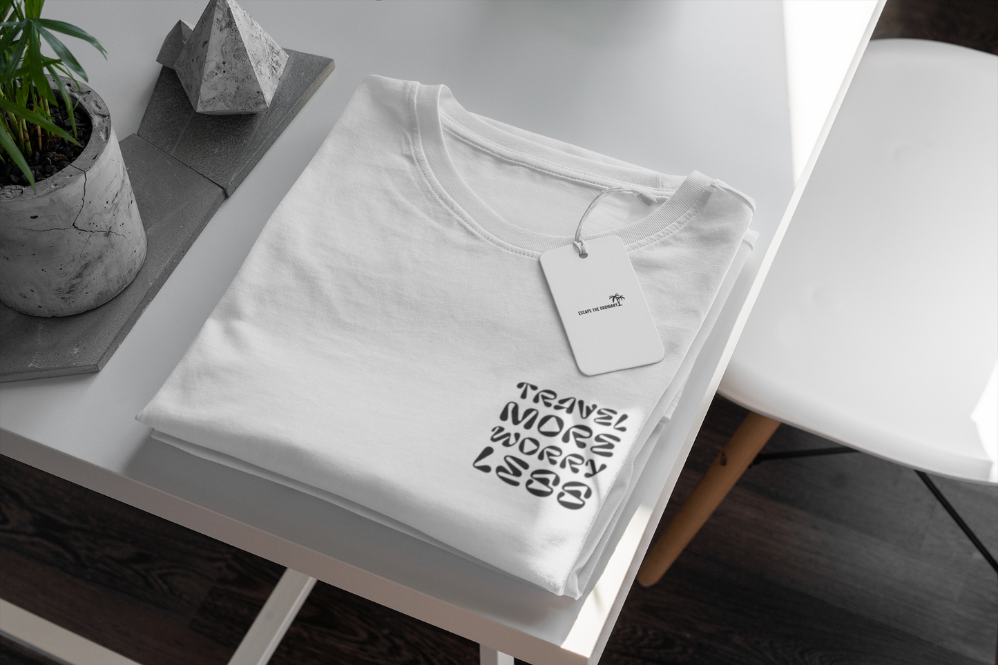TRAVEL MORE BLACK TEE
